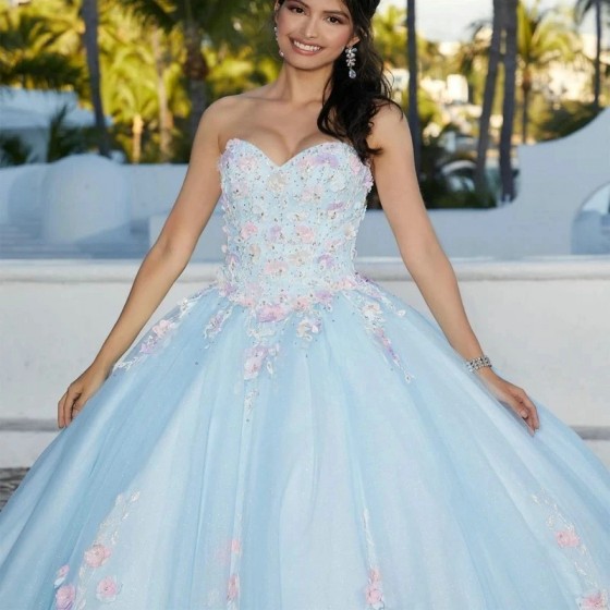 2024 Light Sky Blue Princess Quinceanera Dress Sweet 16 Ball Gown Appliques Beads 3D Flowers Backless Party Vestidos De 15 Anos