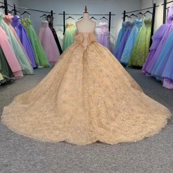 2025 Gold Quinceanera Dress Sweet 15 Evening Dress Crystal Sleeveless Ball Gown Beading Vestido De Niña De Las Flores