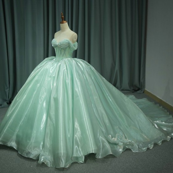 2025 Green Quinceanera Dress Sweet 15 Evening Dress Crystal Sleeveless Ball Gown Beading Vestido De Nina De Las Flores