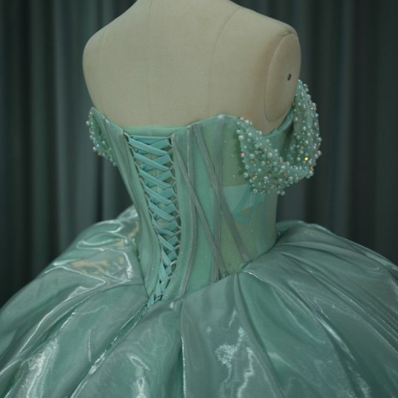 2025 Green Quinceanera Dress Sweet 15 Evening Dress Crystal Sleeveless Ball Gown Beading Vestido De Nina De Las Flores