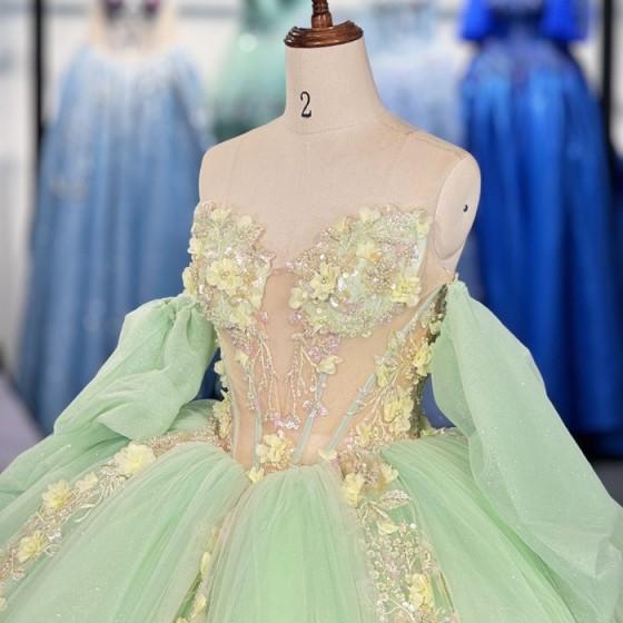 2025 Green Quinceanera Dress Sweet 15 Evening Dress Crystal Sleeveless Ball Gown Beading Vestido De Niña De Las Flores