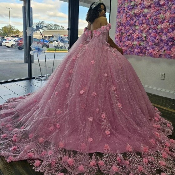 3DFlower Pink Ball Gown Quinceanera Dress Applique Beading Sweetheart Tulle Princess With Cape Vestido De XV Anos Brithday Party