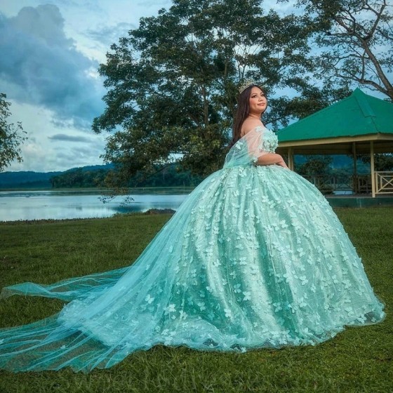 Mint Green Quinceanera Dress Off Shoulder Appliques Sequins Bow Beads Party Princess Sweet 16 Ball Gown Vestidos De 15 Anos