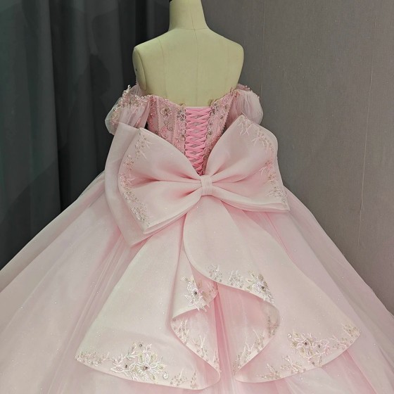 Pink Shiny Sweetheart Quinceanera Dress Off Shoulder Sequined Lace Bow Beads Court Train Bow vestido 15 anos quinceanera