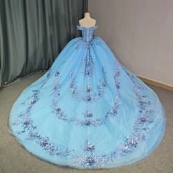 Sexy Sweetheart Quinceanera Dresses Ball Gown Romantic Beading Lace-like Off the Shoulder Sweet 16 Dresses Wedding Gown