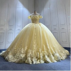 Sleeveless Yellow Quinceanera Dress Sweet 15 Evening Dress Crystal Ball Gown Off Shoulder Beading Vestido De Quinceanera