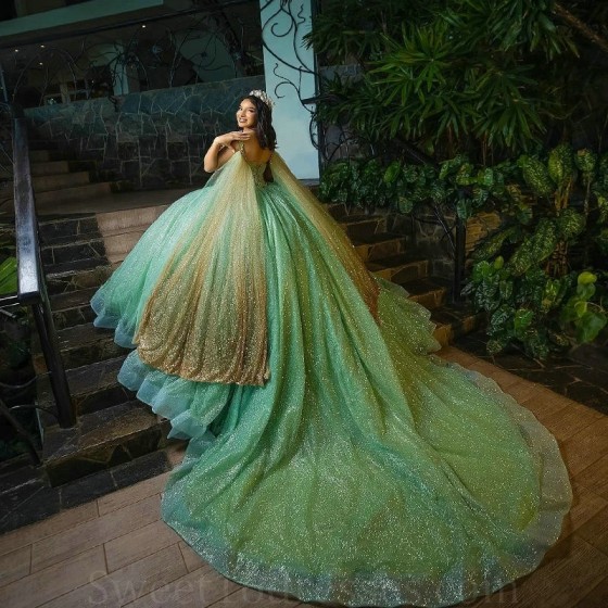 Sparkly Sage Green Ball Gown Quinceanera Dresses With Cape Flowers Appliques Crystals Sweet 16 Dress Vestidos De 15 Anos