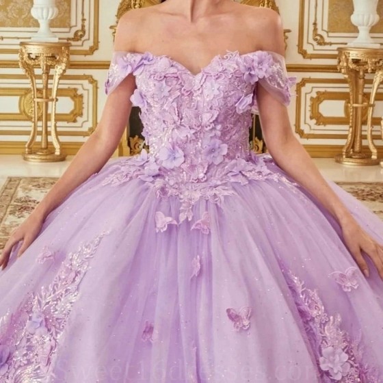 2024 Lavender Shiny Ball Gown Quinceanera Dresses 3DFlowers Applique Beading Sweet 15 16 Dress Corset vestidos de 15 anos