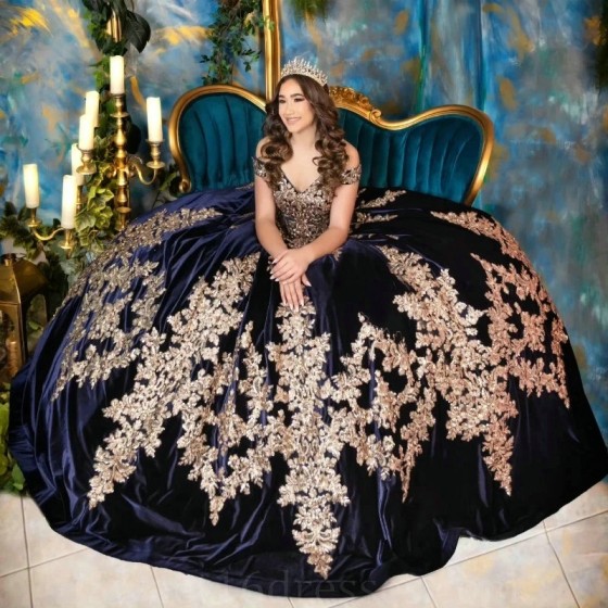 2024 Navy Blue Ball Gown 15 Year Old Quinceanera Dresses With Gold Appliques Lace Princess Brithday Party Gowns