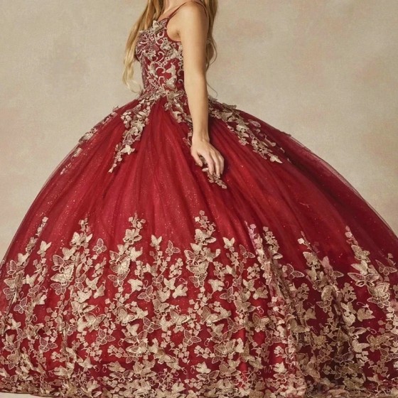 Burgundy Shiny Ball Gown 15 Year Old Quinceanera Dresses With Gold Appliques Bow Beads Princess Brithday Party Gowns