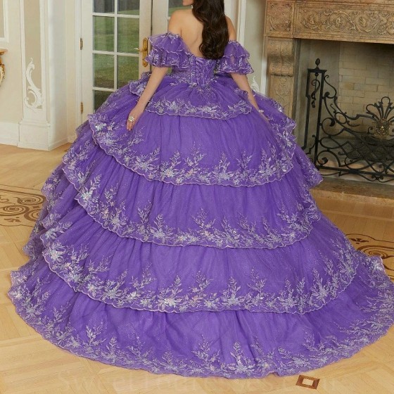 Charming Purple Princess Ball Gown Quinceanera Dress Sequin Applique Lace Beads Tiered Tull Sweet 16 Dress Vestido De 15 Anos