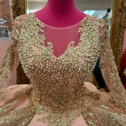 Gold Appliques Pink Shiny Quinceanera Dresses Vestidos De 15 Anos Ball Gown Formal Birthday Party Prom Gown Corset Back Train