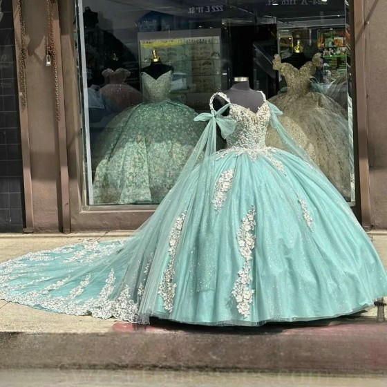 Luxury Light Green Quinceanera Dresses Lace Applique Beads Off The Shoulder With Cape Sweet 16 Dress vestido de 15 anos Prom Gown