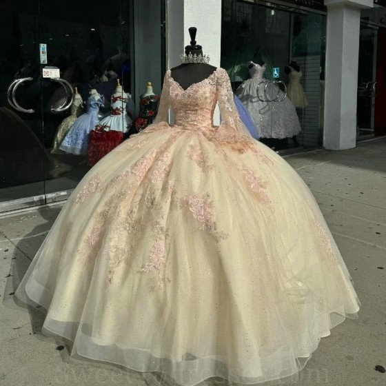 Mexico Champagne Sexy V Neck Ball Gown Quinceanera Dress For Girl Applique Lace Beaded Birthday Party Gowns Prom Dresses