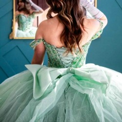 Mint Green Ball Gown Quinceanera Dresses Sweetheart Beads Crystal Tull Off the Shoulder Sweet 16 Vestido De 15 Anos