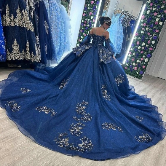 Off Shoulder Navy Blue Quinceanera Dresses Ball Gown Sweet 16 Dress Beading Appliques Lace Sequins Birthday Party Gowns