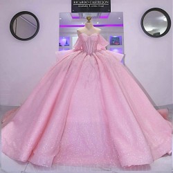 Off Shoulder Pink Shiny Princess Ball Gown Quinceanera Dresses Beaded Crystals Tull Sweet 16 Prom Party Gown Vestido De 15 Anos