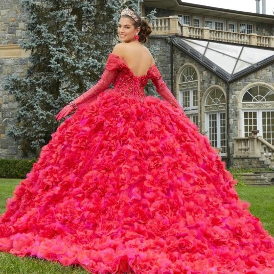 Off Shoulder Red Shiny Quinceanera Dress Princess Applique Beads Tiered Prom Ball Gown Sweet 16 XV Years Old Miss Birthday