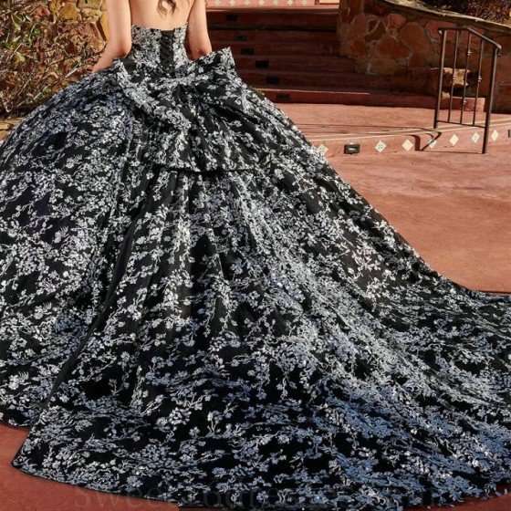 Off The Shoulder Black Quinceanera Dresses Sequins Silvery Beads Tull Princess Luxury Sweet 16 Dress vestidos de 15 anos