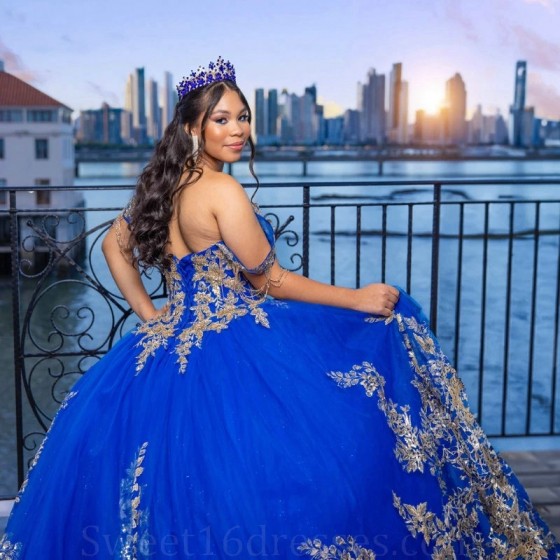 Off The Shoulder Blue Shiny Quinceanera Dress Ball Gown Applique Lace Beading Crystal Tull Sweet 16 Vestidos De 15 Anos