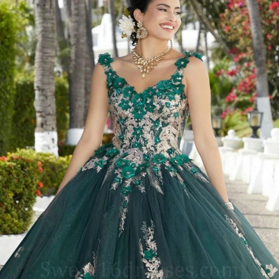 Off The Shoulder Green Ball Gown Quinceanera Dresses Appliques Lace Flowers With Cape Vestido De 15 Anos Sweet 16