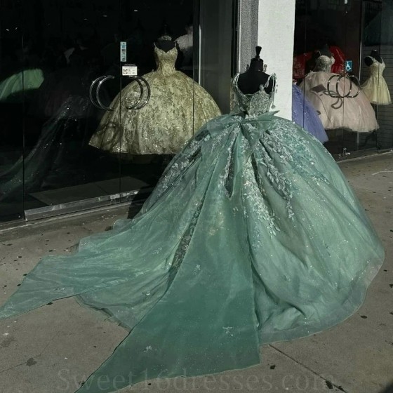 Off The Shoulder Light Green Shiny Quinceanera Dress Ball Gown Applique Lace Beads Corset Pageant Sweet 16 Party Vestidos De XV