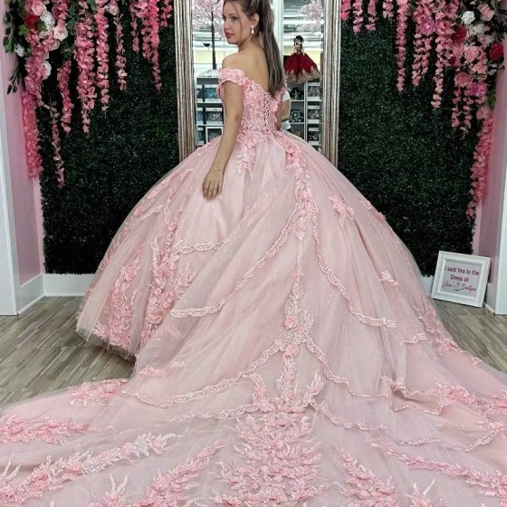 Off The Shoulder Pink Quinceanera Dresses Tulle Appliques Flower Beading Pageant Lace Up Vestidos De 15 Anos Princess Ball Gown