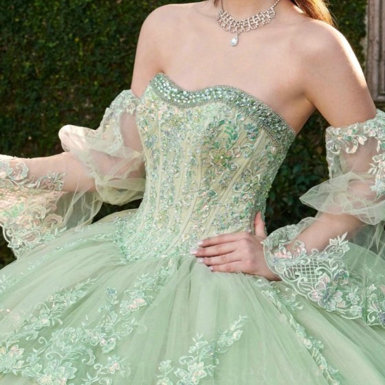 Off The Shoulder Sage Green Shiny Quinceanera Dress Ball Gown Appliques Lace Beads Crystal Tull Sweet 16 Vestidos De 15 Anos