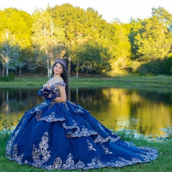 Off the Shoulder Navy Blue Quinceanera Dresses Ball Gown Corset Applique Lace Beads Princess Dress vestidos de 15 quincean