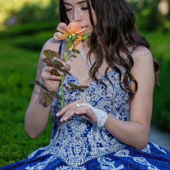 Sequined Blue Shiny Quinceanera Dresses Ball Gown For 16 weet Girl Beading Appliques With Train Princess Dress Vestidos De 15