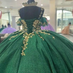 Shiny Emerald Green Quinceanera Dresses For 16 Girl Spaghetti Strap Gold Appliques Beading Princess Ball Gowns