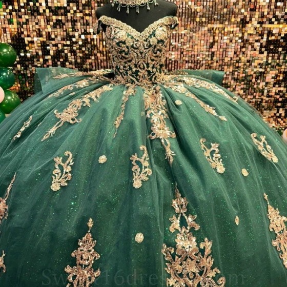 Shiny Emerald Green Quinceanera Dresses For Sweet 16 Princess Gown Gold Applique Beading Birthday Party Prom Dresses