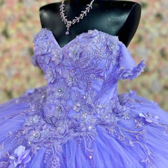 Shiny Lavender Princess Quinceanera Dresses Ball Gown Off The Shoulder Tulle Appliques Lace Sweet 16 Dresses 15 Anos