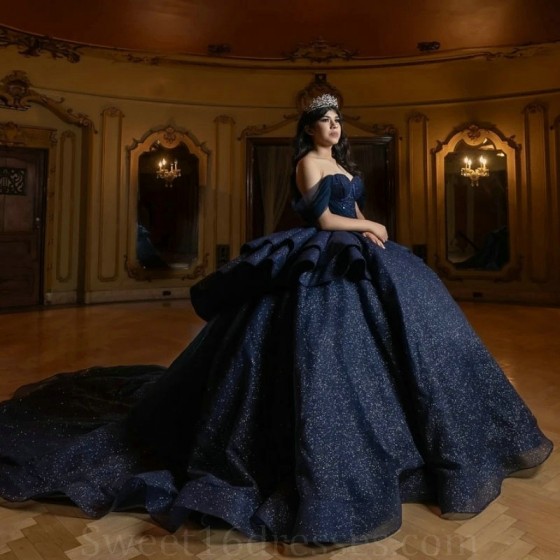 Sparkly Princess Navy Blue Off Shoulder Quinceanera Dresses Ball Gown 2024 Sweetheart Beads Crystal Sweet 16 Vestidos De 15 Anos