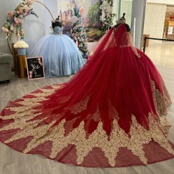 Sparkly Red Quinceanera Dresses Halter Beads Gold Appliques Lace With Cape Princess Sweet 16 Party Gown vestidos para xv anos