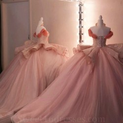 Sweetheart Pink Quinceanera Dresses Applique Tulle Beading Off The Shoulder Party Dress Lace Up Court Train Prom Ball Gown