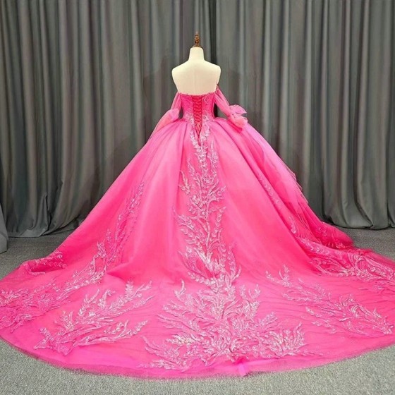 Sweetheart Rose Red Shiny Quinceanera Dress Ball Gown Sweet 16 Dress Sequin Appliques Lace Beads Wedding Gowns Long Sweep Train