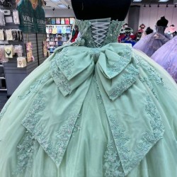 Sweetheart Sage Green Shiny Quinceanera Dresses Ball Gown Applique Beads Tulle Floral Puffy Mexican Sweet 16 Dresses 15 Anos