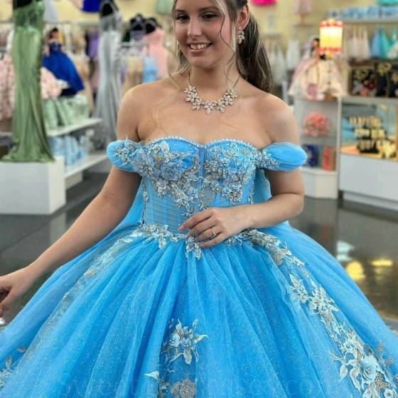 Sweetheart Sky Blue Quinceanera Dress 2024 Ball Gown With Cape Appliques Lace Beading Princess Party Gown