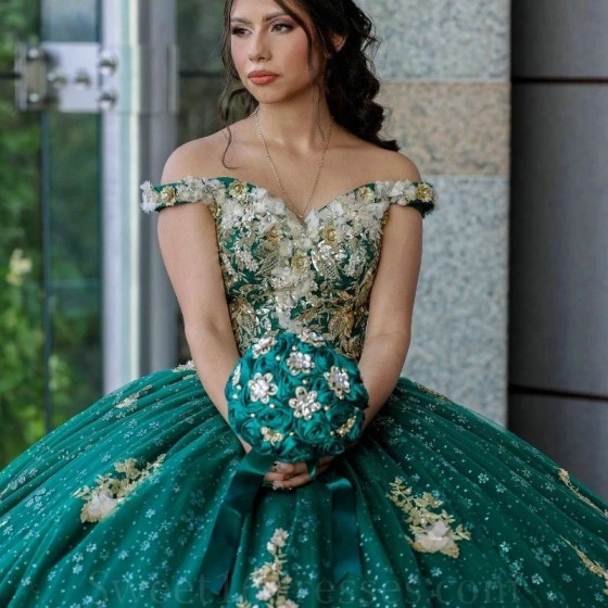 V Neck Emerald Green Ball Gown Quinceanera Dresses Gold Applique Beads Sweet 16 Dress Pageant Gowns Vestidos De 15 Anos