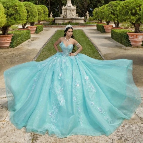 Water Blue Shiny Princess Quinceanera Dresses Off Shoulder Lace Appliques Crystal Tull Ball Gown Sweet 16 Dresses Vestidos De 15